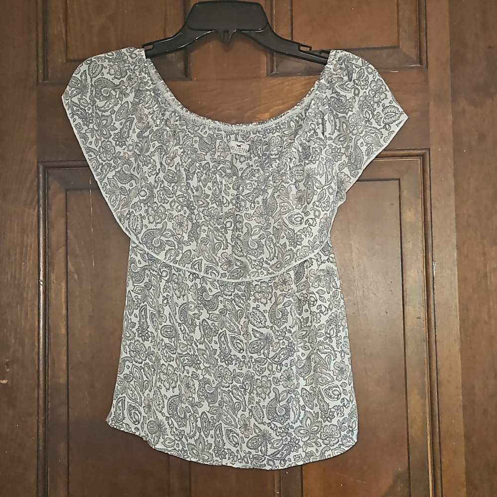 Hollister Babydoll Shirt - Size M